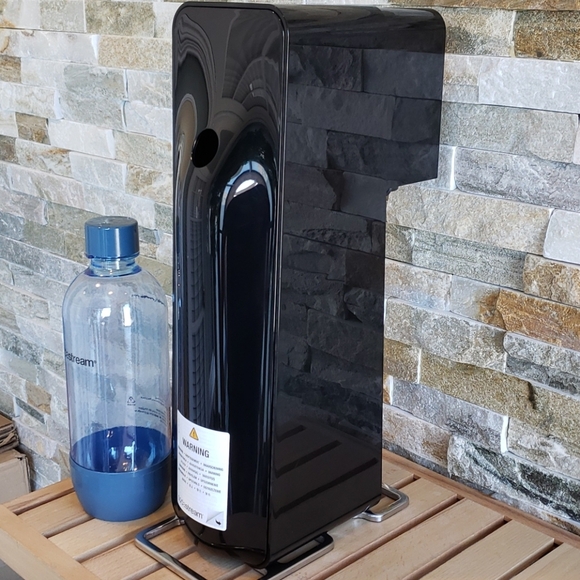 SodaStream Source Sparkling Water Maker Black - Picture 5 of 8